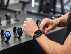 Cara Memilih Gadget Kebugaran (Smartwatch) untuk Memantau Latihan